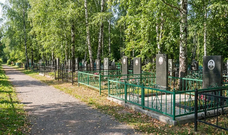Старое городское (Никольское) кладбище в Белгорода
