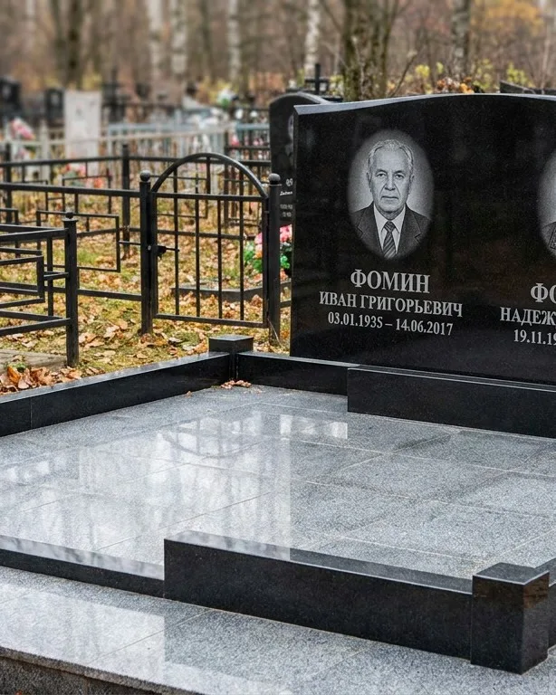 Премиум-комплекс под ключ с вазами и скамьёй в Южно-Сахалинске